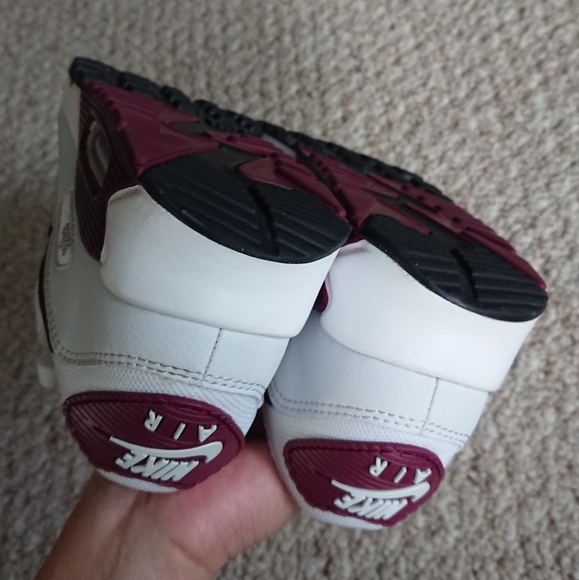NIKE AIR MAX 90 white black dark beetroot DH1316-100 SIZE 7 - Picture 3 of 16